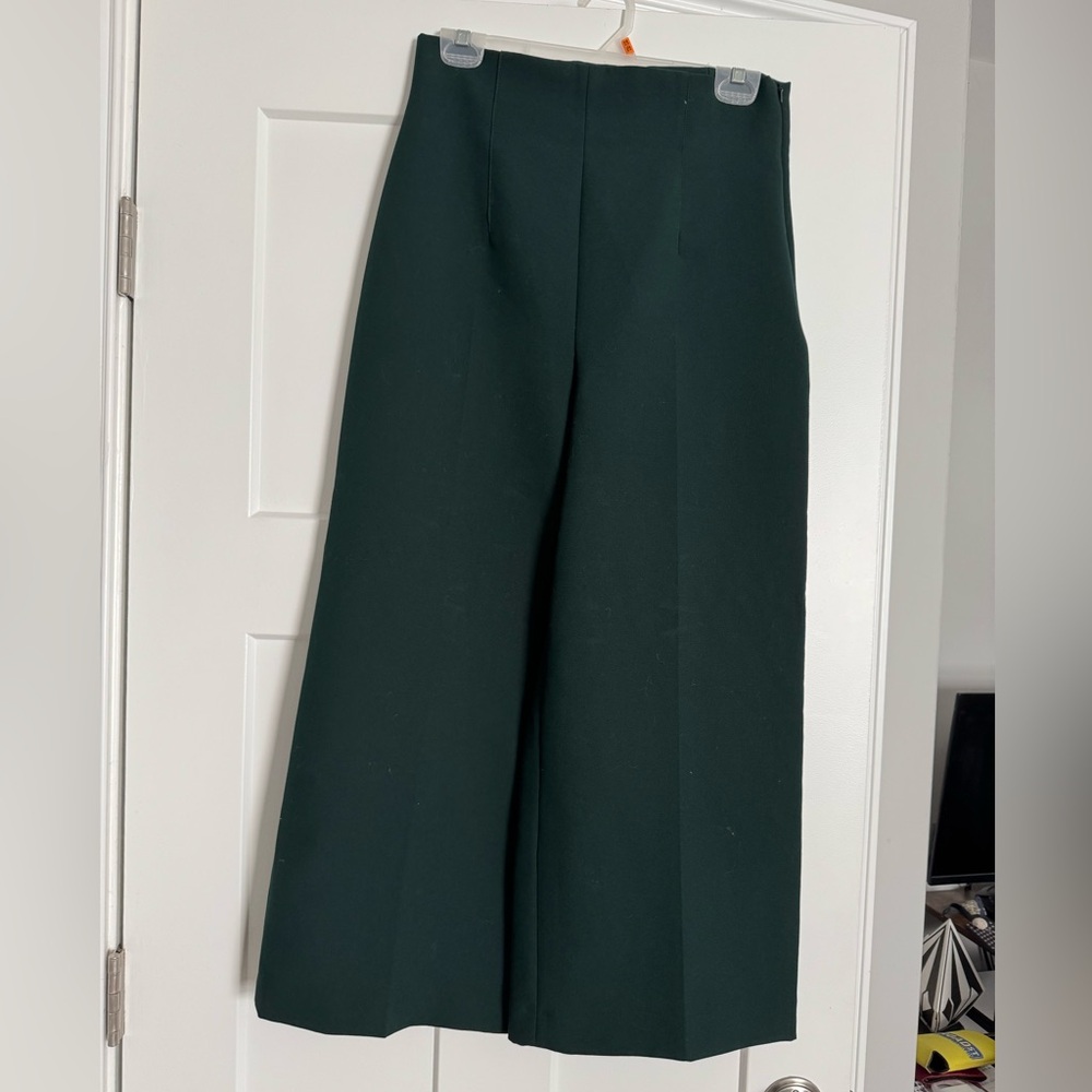 Zara High Waisted Ankle Length Pants - Size M